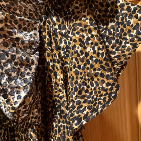 Old Navy Waist Defined Ruffle Trim Mini Dress Leopard print women’s Large NWT - Picture 4 of 11